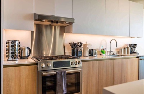 Waterfront Condo | @ Marbella Lane - Luxurious 3BR Penthouse