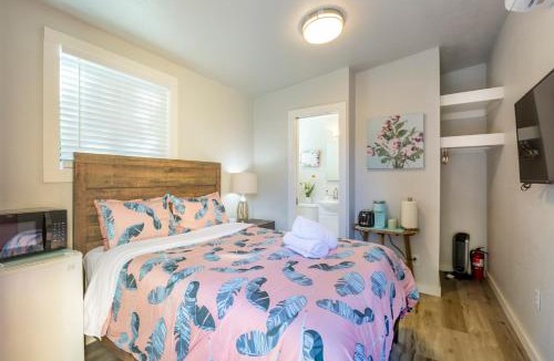 Northside Apartment | #Marbella Lane - MiniGuest House 11-Min to Levi's