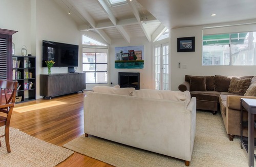 Marina Peninsula Condo | Marina Del Rey Beach House