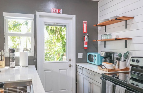 Miami Springs House | Melrose Villa - Charming 2-bedroom house in delightful Miami Springs