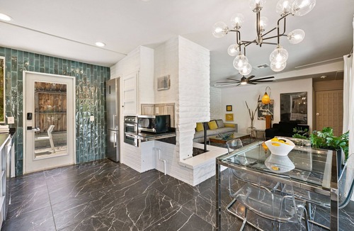 Tahquitz River Estates House | Mid Century Perfection! - Canyon Chic Cottage