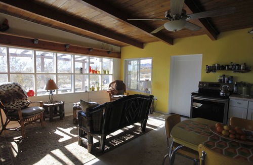 Desert Hot Springs Cottage | Midcentury homestead with stunning views between Palms Springs and Joshua Tree