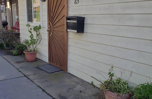Mission Beach Cottage | Mission Beach Cottage available for 30 + night rentals.