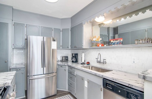 Mission Hills House | Mission Hills Victorian Home | Private Yard & Balcony with Downtown Views