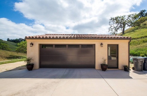 Santa Ynez House | Mission-style 2-Bedroom Wine Country Getaway