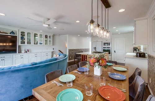 South Mission Beach House | Mission Tides 3 | 6BR Mission Beach Rooftop Deck