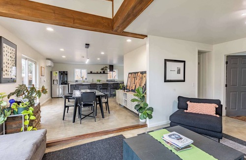 Oakley House | Modern 5BR Home with Mtn Views, BBQ & Pool Table