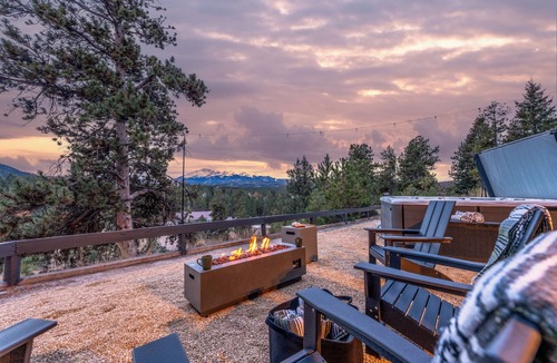 Woodland Park Cabin | Modern A-Frame w/Stunning Views of Pikes Peak I Hot Tub I Game Room