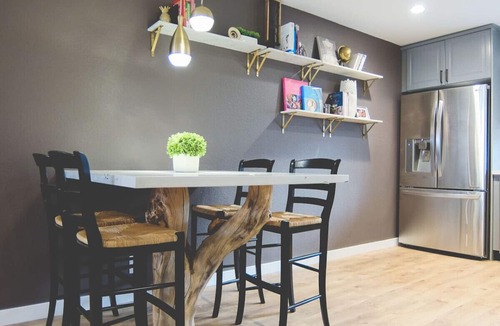 University Heights Condo | Modern Comfort in Uptown | A High-End Refuge
