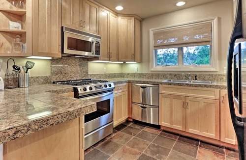 San Carlos Cottage | Modern Cottage in the Heart of Silicon Valley
