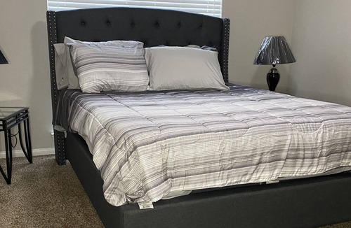 Greater Greenspoint Apartment | Modern Cozy 1bd/1ba 15mins from IAH