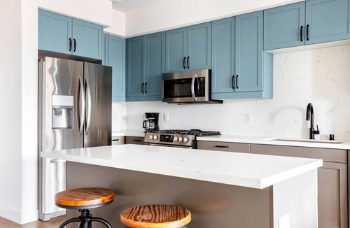 Hillcrest Apartment | Modern Hillcrest 1BR w/Gym, W/D & Pool, nr bars & shops, by Blueground