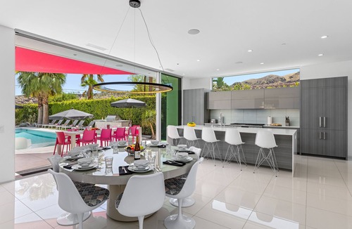 Araby Commons House | Modern Luxe - Private Pool, Spa & Mountain Views