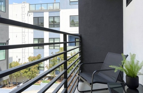 Elysian Heights House | Modern-Luxe Retreat in the Heart of LA - Brand New 4BR 4BA Townhome