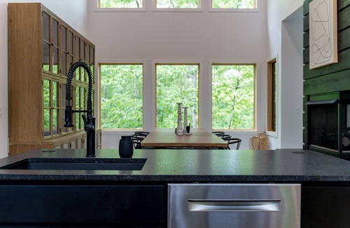 Ellijay House | Modern luxury creekside retreat