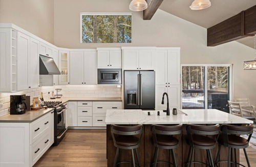 Tahoe Paradise House | Modern Tahoe Family Home | Hot Tub + 2 King Suites