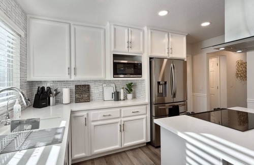 Orangevale House | Modern Villa in Private Gated Community with Backyard Swimming Pool!