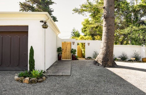 Montecito House | Montecito Studio w/Patio & Outdoor Charm