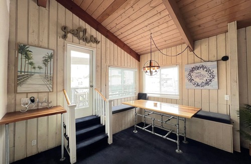 South Mission Beach House | Month of July 2025 Available! Cheaper by the month! Big Blue Ocean view!