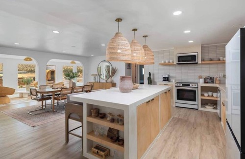 Joshua Tree House | Moonstone Bungalow: Amenity-Packed Group Retreats