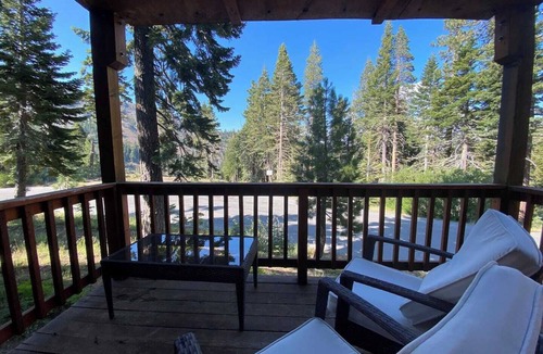 Alpine Meadows Condo | Mountain Chic Condo | Near Village at Palisades