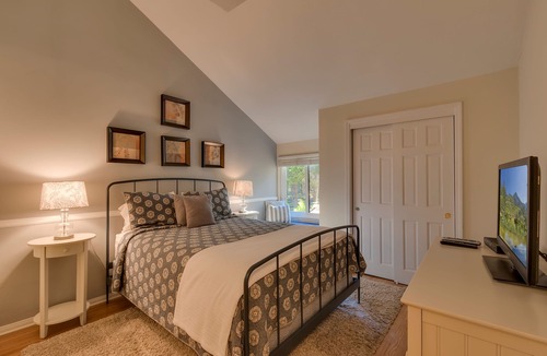 Carnelian Woods House | Mountain Dream: 2 BR, 2 BA Townhouse in Carnelian Bay, Sleeps 6