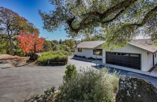 Ahwahnee House | Mountain Home Near Yosemite with Well-Being Retreat!