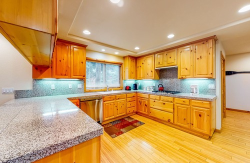 Truckee House | Mountain Home with Access to Shared Pool, Hot Tub, Sauna, & Tennis