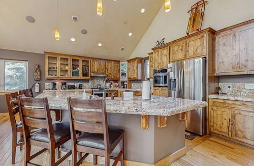 Pioneer Trail House | Mountain-view house near lake, beach, and historic casinos