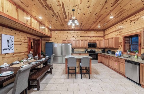 Gatlinburg - Pigeon Forge House | Mountain Views, Indoor Pool, Game Room, By Parkway, Six Bedroom Home Including Four King Suites, Hot Tub, Minutes to Dollywood, Gatlinburg & Great Smoky Mountains National Park, 24 Hr Hospitality