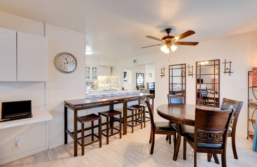Roosevelt House | Near Airport & Dtwn: Breezy Fresno Home!