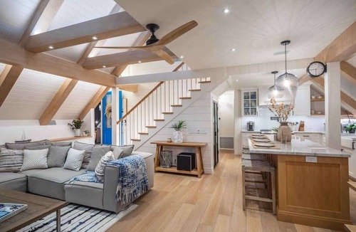 Leucadia House | Neptune Experience Coastal