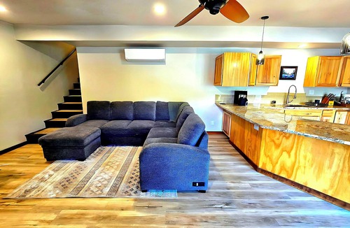 Upper Lake House | New 2BR Lake House on Blue Lakes-Private Dock, Large Patio, Fire Pit & Kitchen