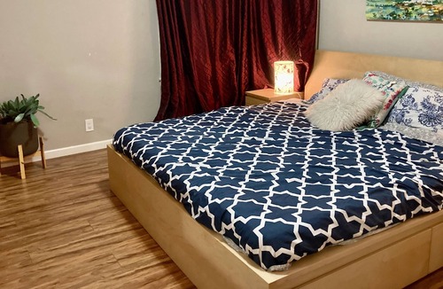 East Palo Alto House | *NEW* Beautiful and comfy home by Stanford, tech. Free parking, large backyard