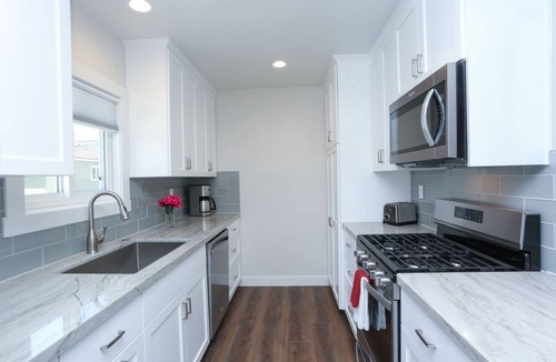 Crown Point House | New Construction 2 Bedroom Condo