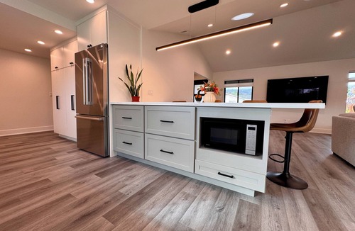 Cupertino House | New, Quiet, Modern Comfort 3-bedroom house in tranquil Cupertino