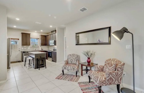 Camelot House | NEW! Texy-Mexy Bungalow: Spacious 3-Bedroom House w/Full Access & Pets Welcome!