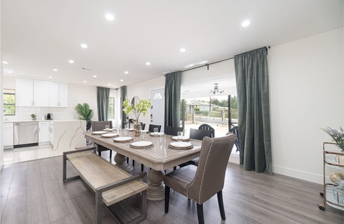 Sunland-Tujunga House | Newly Remodeled Gated House w/Pool