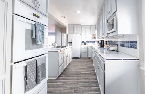 Village of La Jolla House | Newly Remodeled-La Jolla Village's Premier Haven!