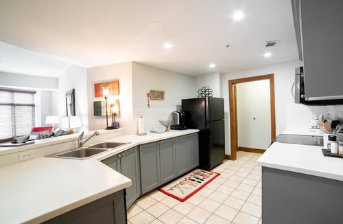 Park City Condo | Newly Renovated Luxury Condo at Sundial Lodge, Ski in/Ski out