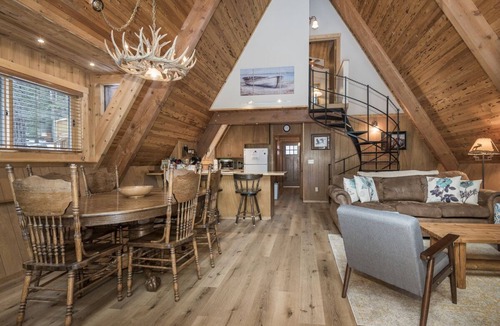 McKinney Estates Cabin | Nicely updated Chambers cabin w/pool, beach and tennis!