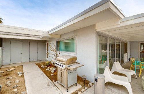 Racquet Club South House | Nicola Modern - 68794