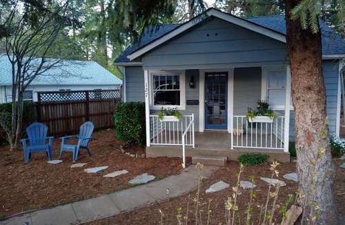 Grass Valley House | No Cleaning Fee! Whole House and Yard! Short Walk to Downtown and Fairgrounds!