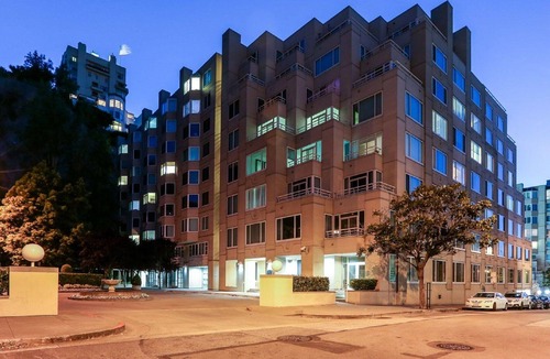 North Beach Condo | North Beach Condo - Walk to Ferry, Embarcadero St, Fisherman's Wharf, COIT