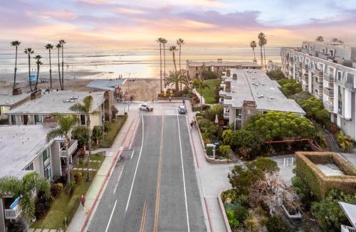 Townsite Apartment | North Coast C106