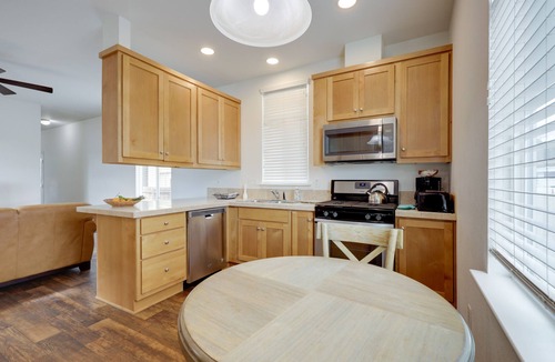 Oak View House | Oak View Vacation Rental ~ 3 Mi to Lake Casitas!