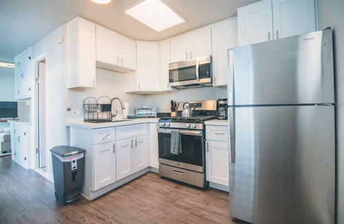 Ocean Beach Condo | Ocean Beach 1br Sunny Getaway