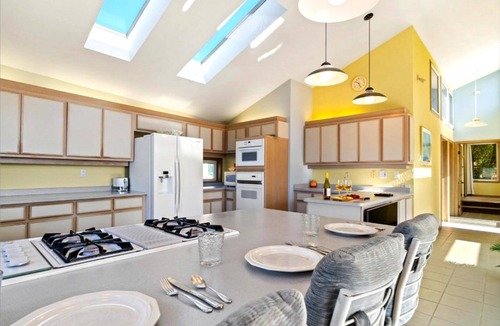 Salmon Creek House | Ocean Oasis~New Beach Retreat Bodega Bay!Easy Walk to Beach!WiFi/Sauna!5Star!