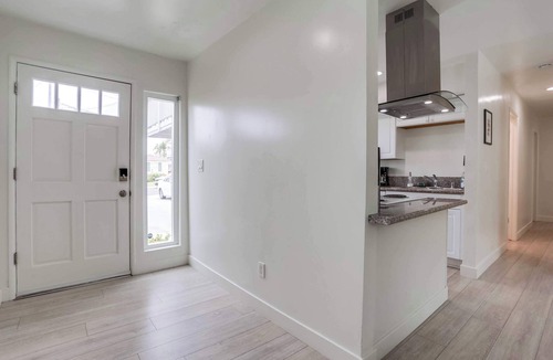 Village of La Jolla Condo | Ocean views, steps to beach, AC downstairs, family