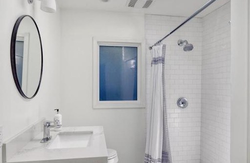 Bolinas House | Oceanfront Bolinas hide-a-way